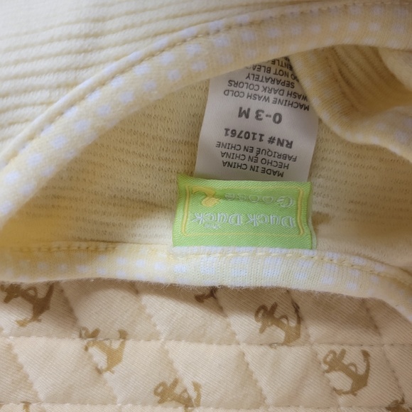 Duck Duck Goose Yellow Stripe Duck wrap Outfit Set 0-3M - Picture 2 of 2